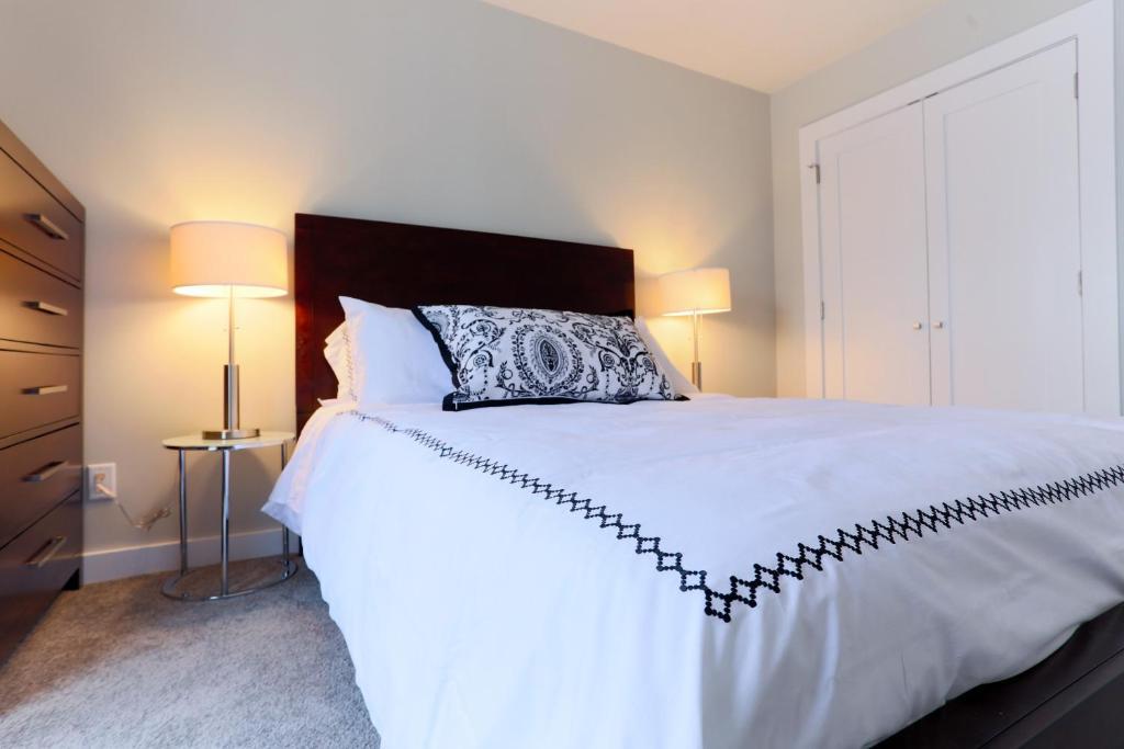 Boardwalk Homes - Executive Guest Rooms & Townhomes Kitchener Pokoj fotografie